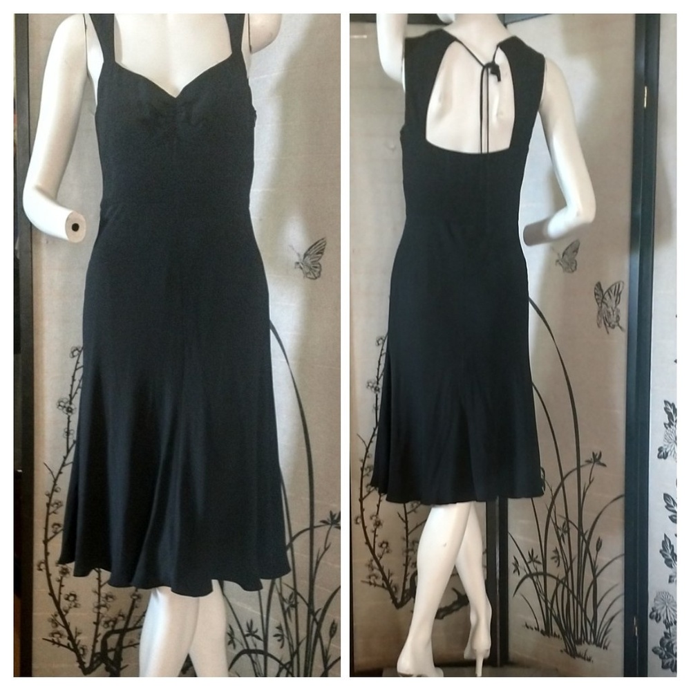 Sold Banana Republic silk dress size 6